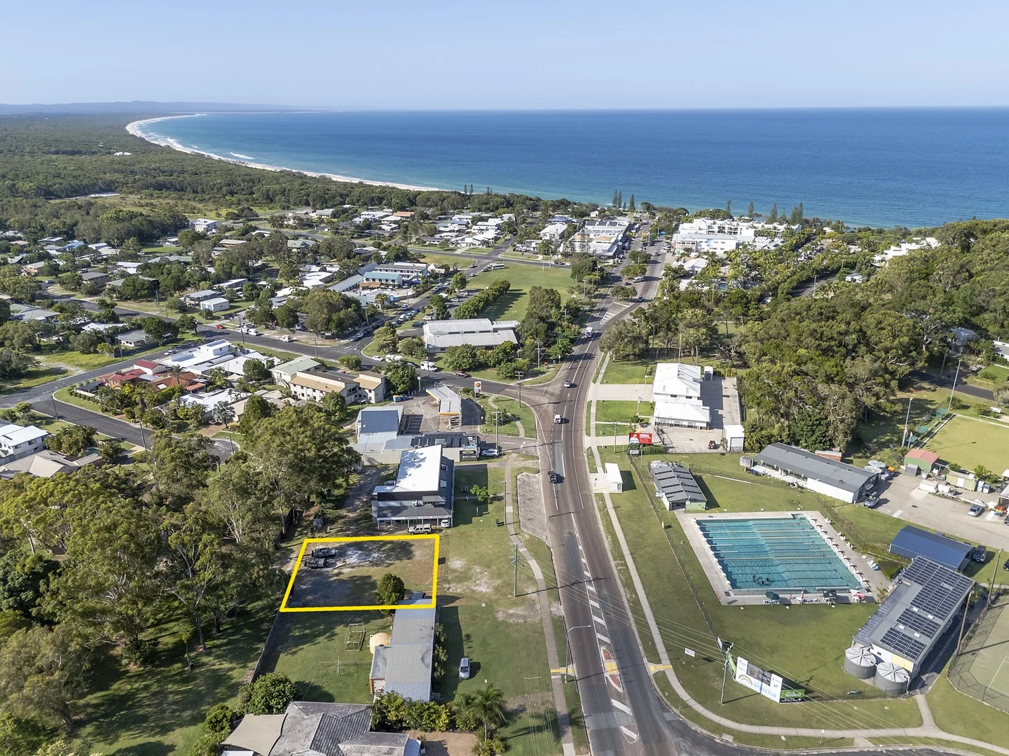 40 Rainbow Beach Road, Rainbow Beach QLD 4581
