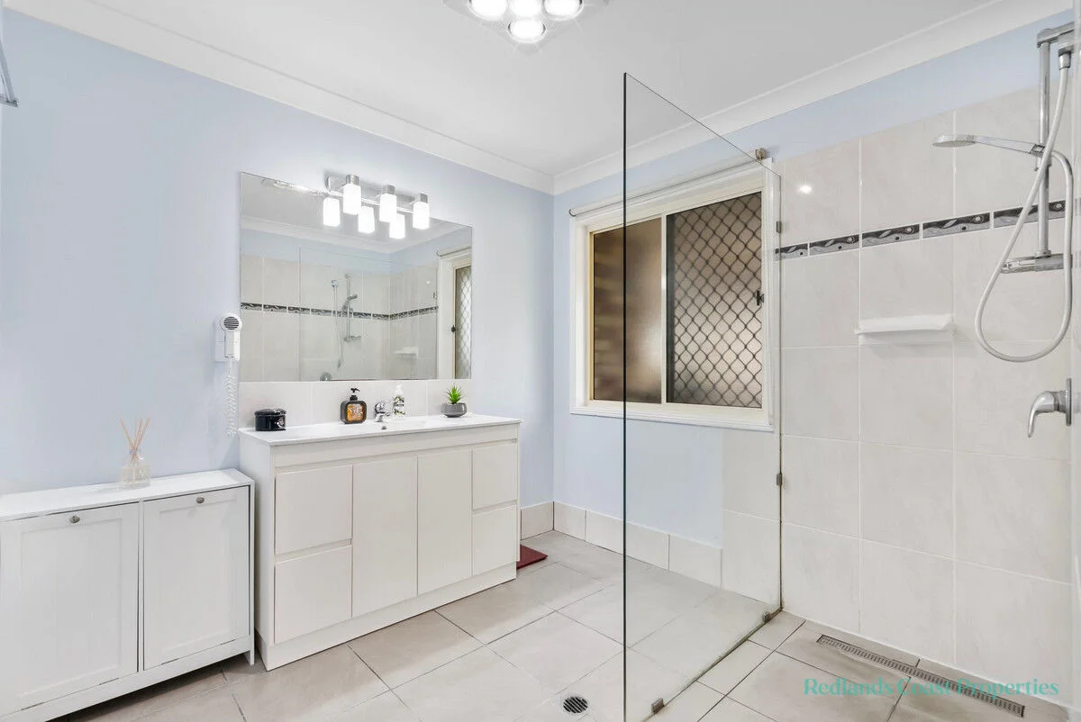 Additional image 13 of 17 Fairway Drive, Redland Bay QLD 4165