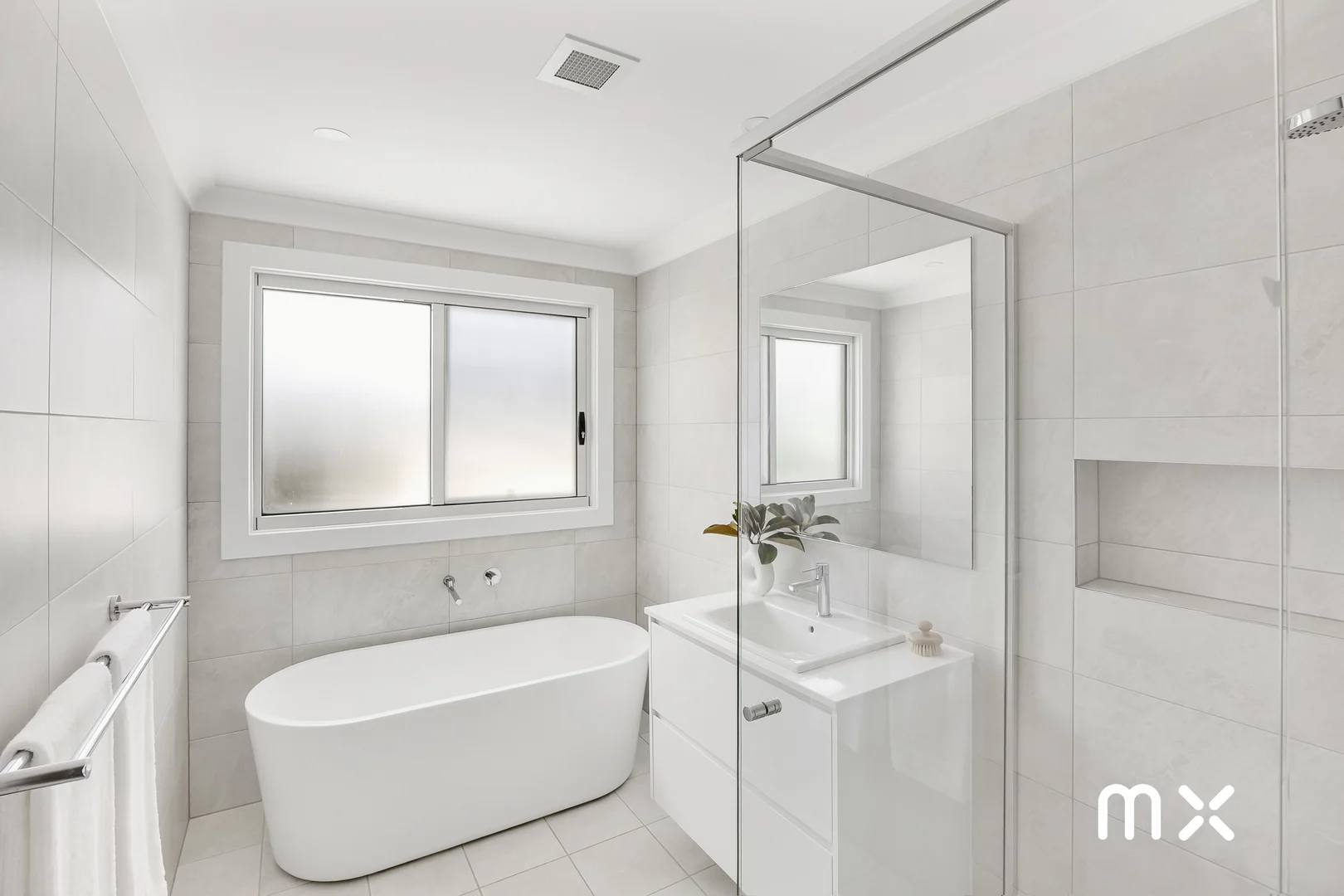 Additional image 13 of 16B Robertson Road, Woonona NSW 2517