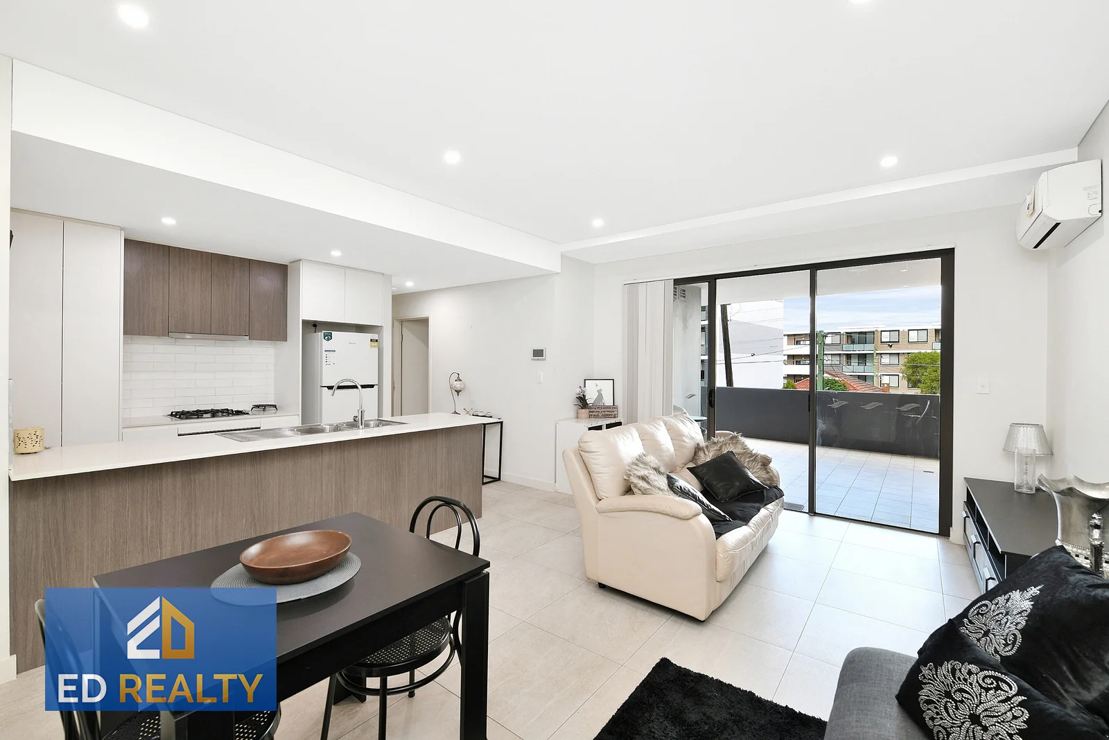Additional image 2 of 408/158-160 Great Western Hwy, Westmead NSW 2145