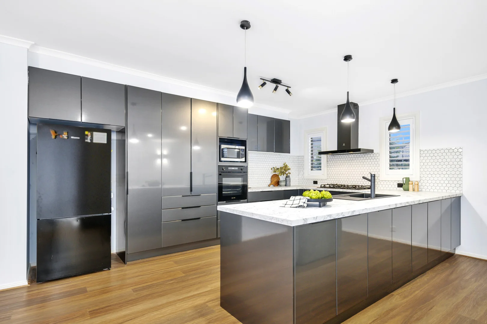 Additional image 15 of 18 Carisbrook Court, Taylors Hill VIC 3037