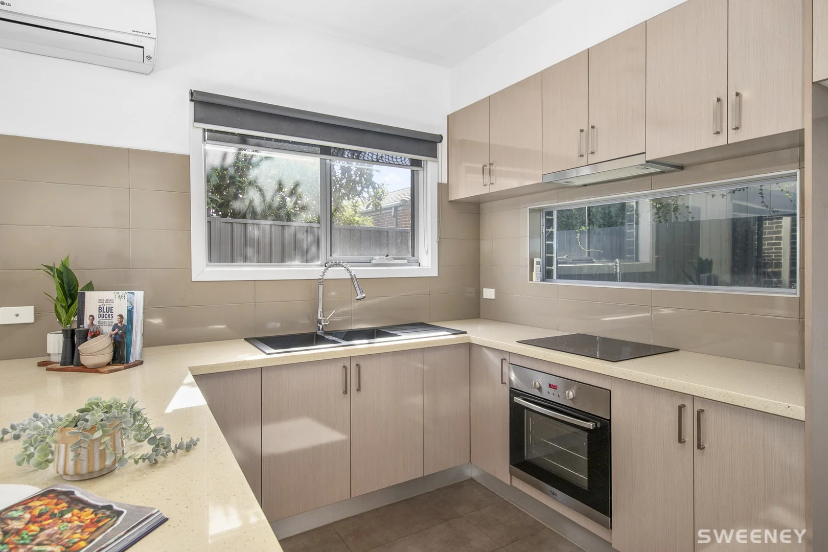 Additional image 9 of 2/3 Estelle Court, Altona North VIC 3025