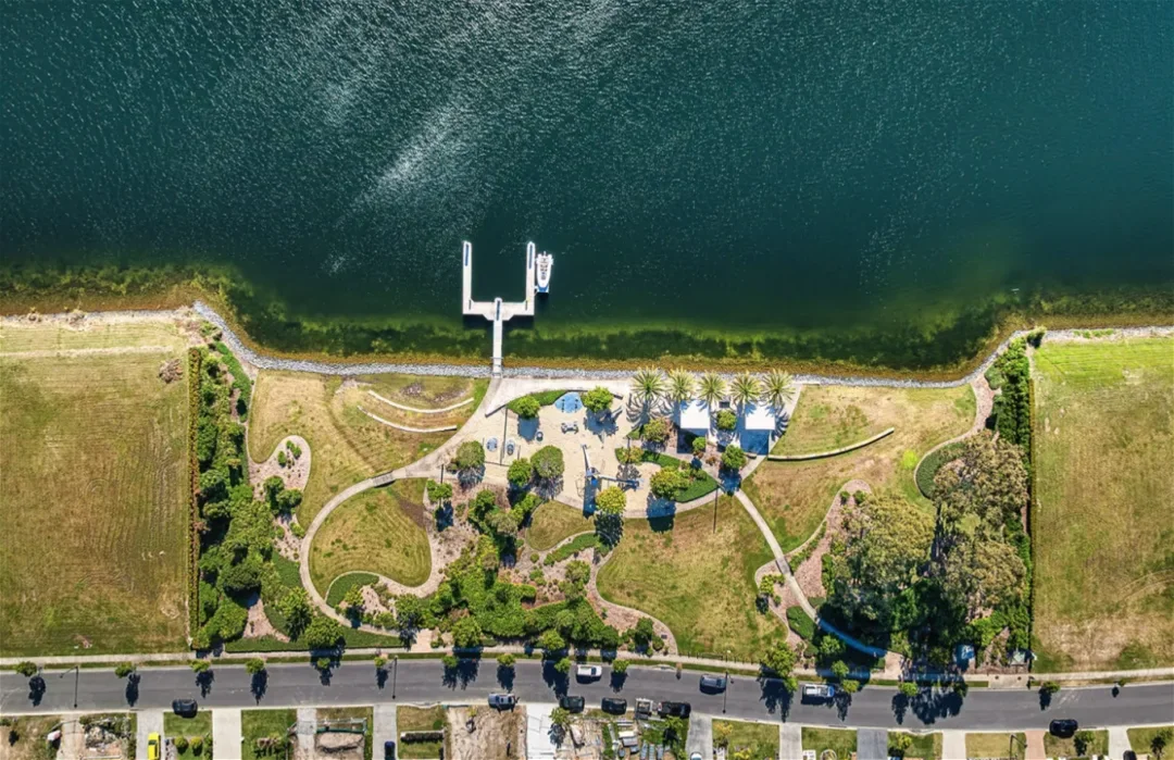 Additional image 6 of 88 Lake Serenity Blvd, Helensvale QLD 4212