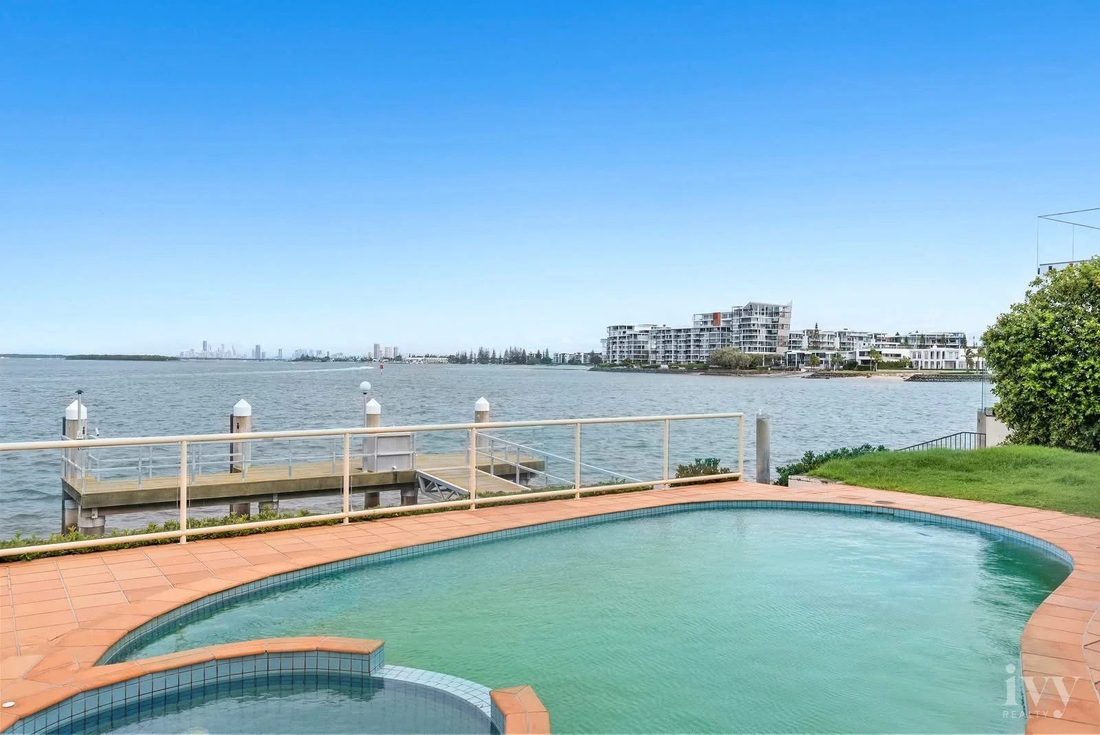 Additional image 9 of 25 King Arthurs Court, Sovereign Islands QLD 4216