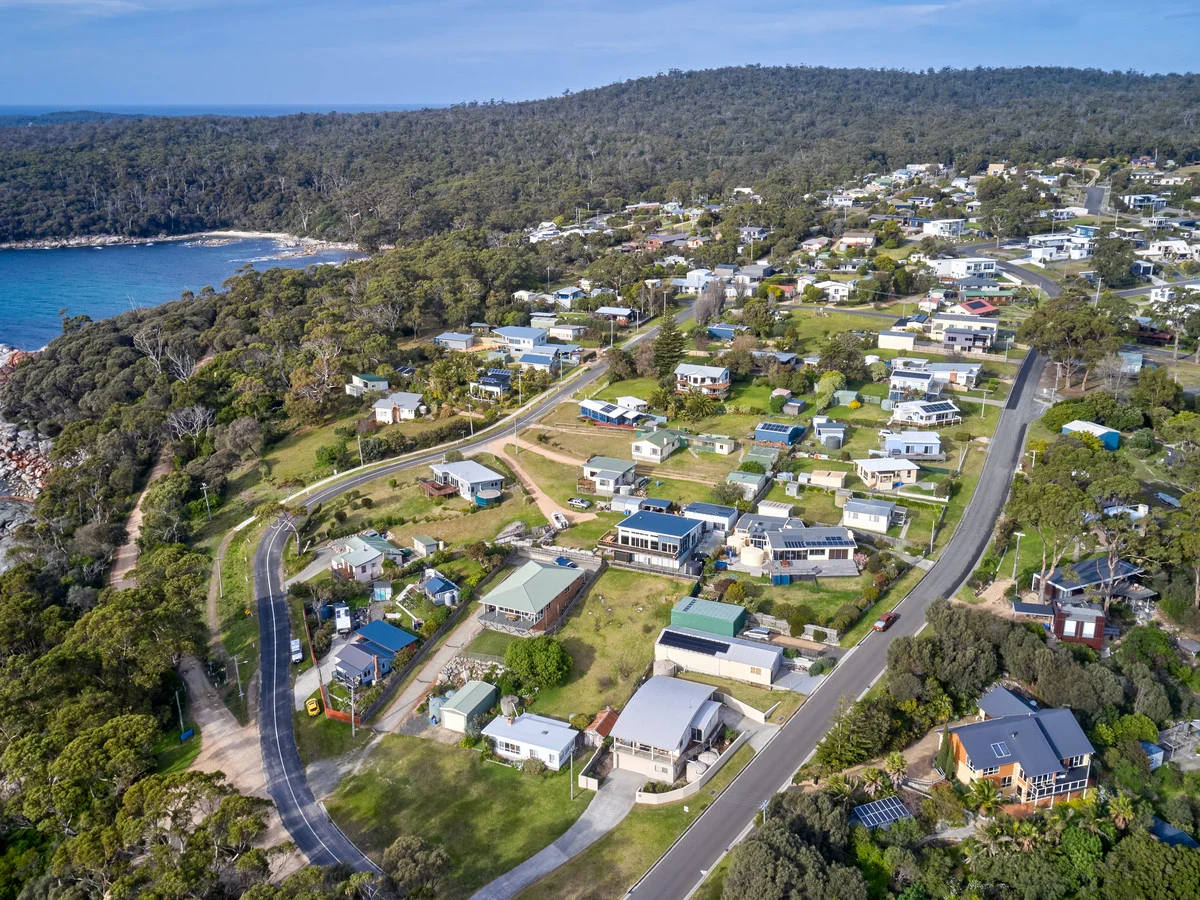 Additional image 27 of 12 Main Road, Binalong Bay TAS 7216