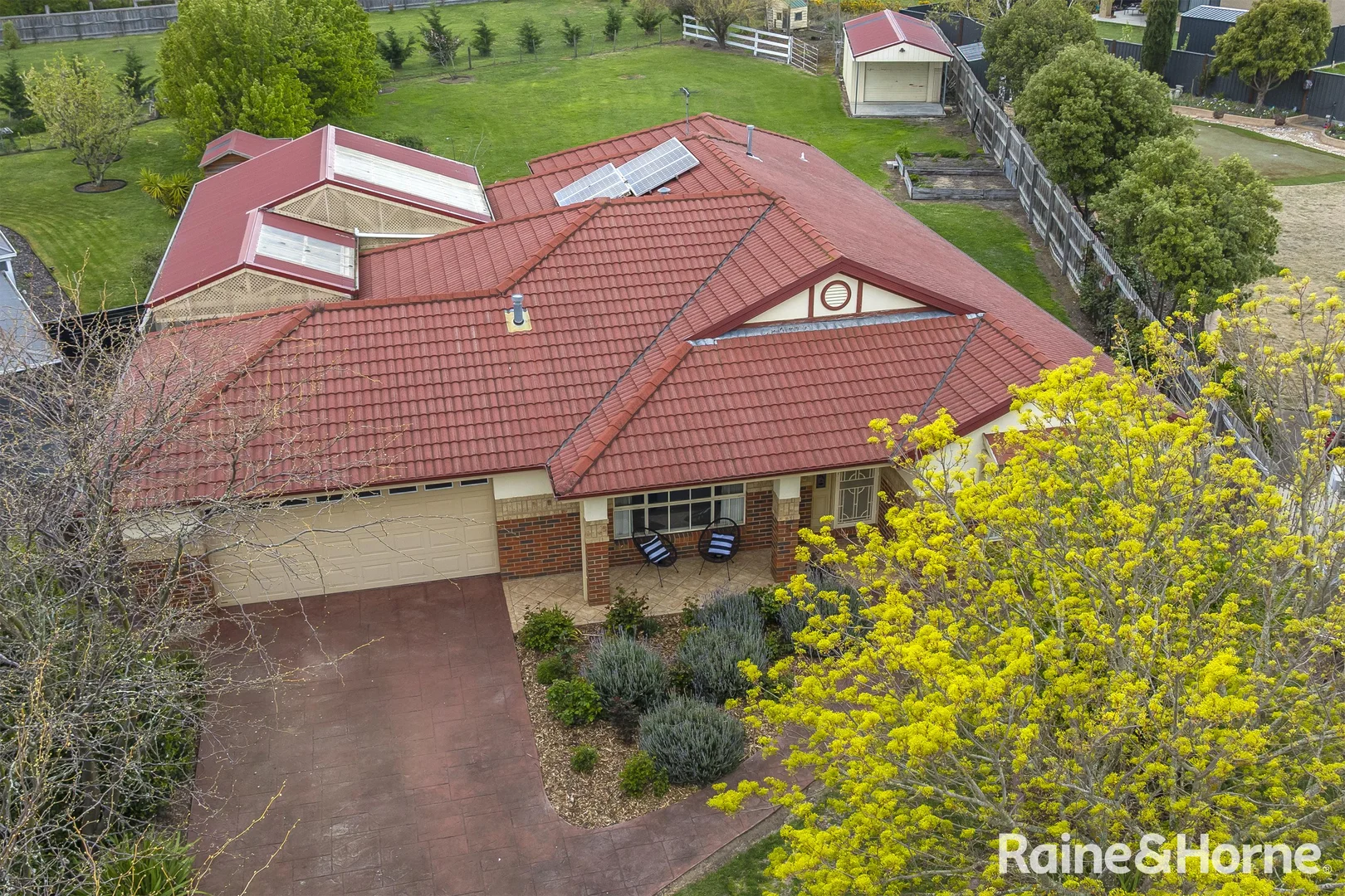 Additional image 7 of 5 Lauren Court, Gisborne VIC 3437