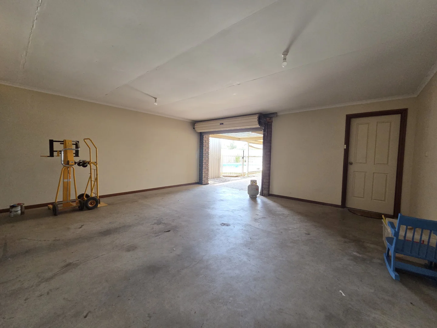 Additional image 37 of 15 Maireana Circuit, Roxby Downs SA 5725