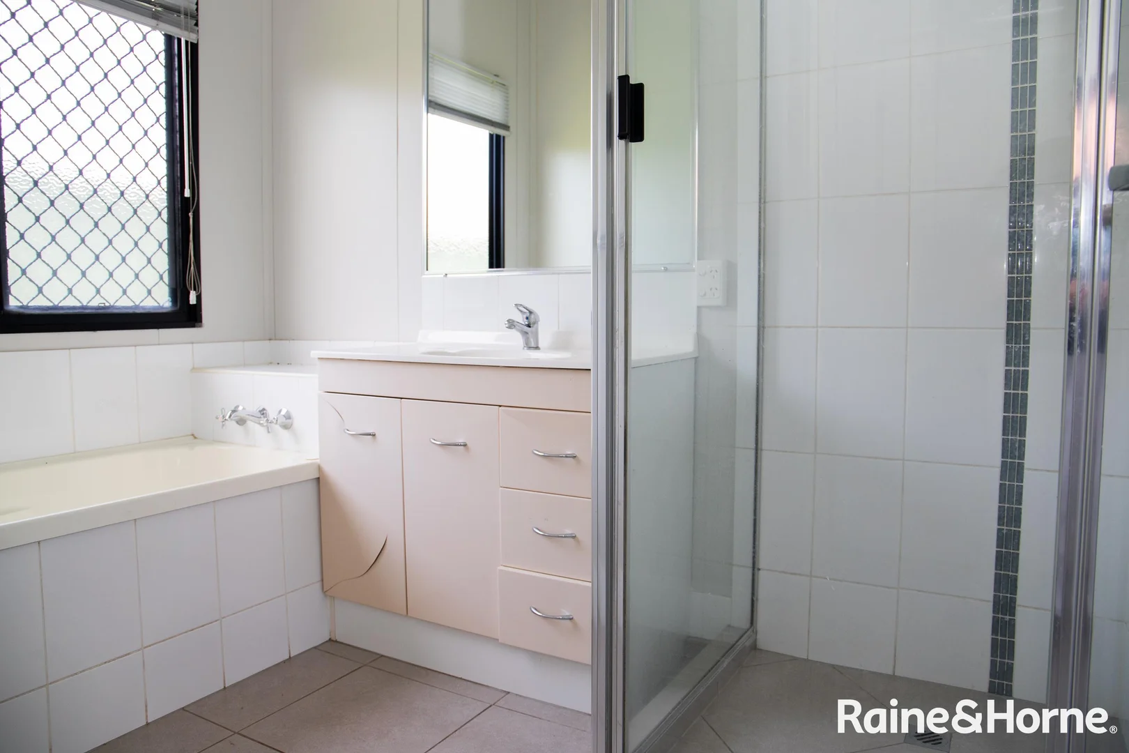 Additional image 13 of 11 Hannay Street, Moranbah QLD 4744