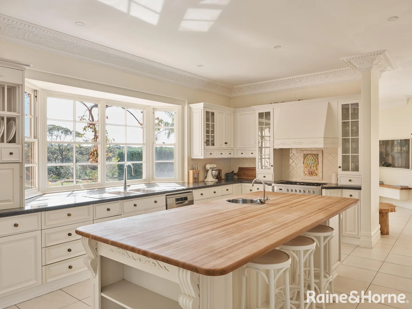 Additional image 12 of F279A Princes Highway 'Chateau Morrow', Burrill Lake NSW 2539