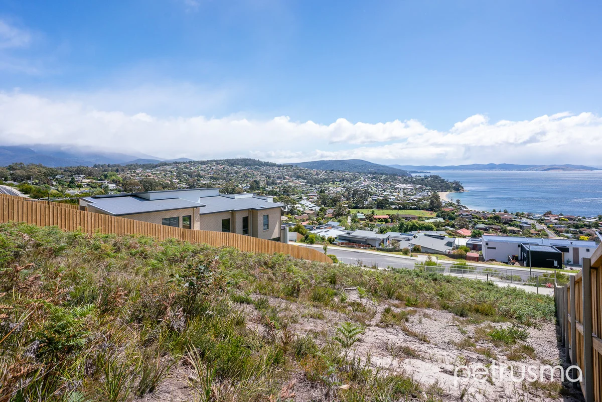 Additional image 9 of 19 Bluebush Crescent, Blackmans Bay TAS 7052