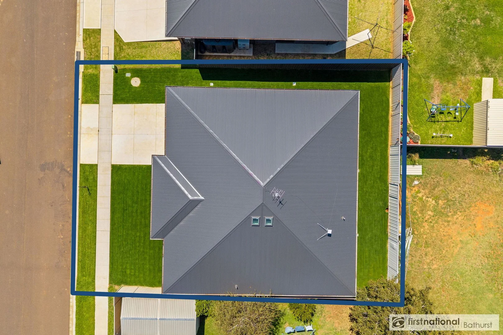 Additional image 25 of 2 Hoynes Circuit, Blayney NSW 2799