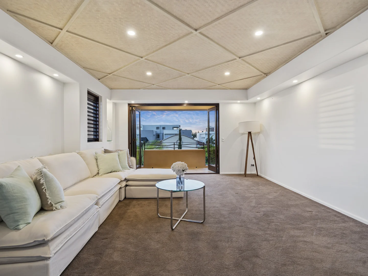 Additional image 16 of 2/42 Cronin Avenue, Main Beach QLD 4217