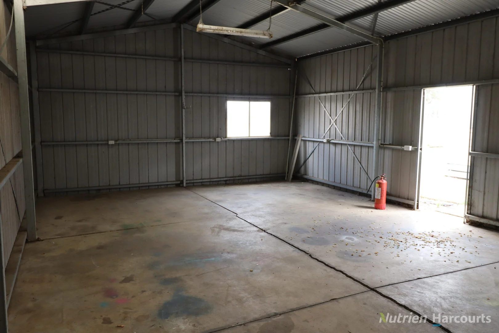 Additional image 16 of 190 Lake Road, Glenorchy VIC 3385