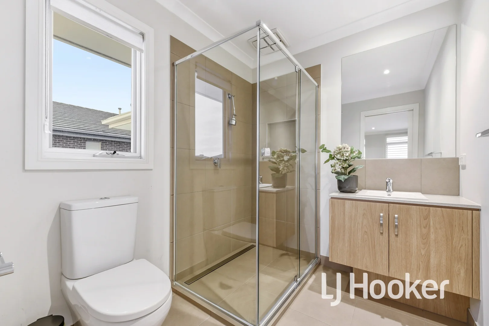 Additional image 21 of 32 Roger Close, Berwick VIC 3806