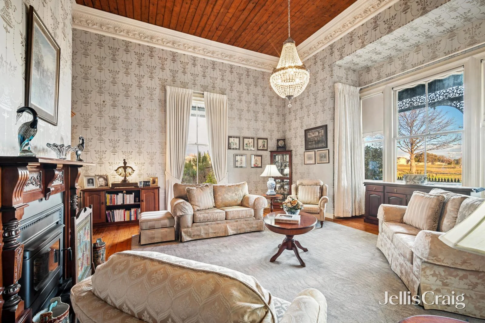 Additional image 3 of 2 Dundas Place, Miners Rest VIC 3352