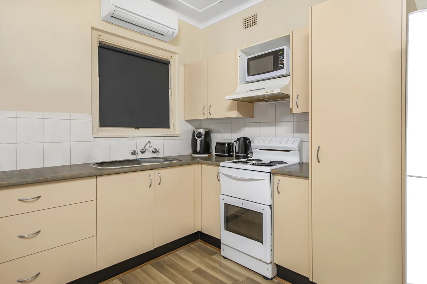 Additional image 16 of 271 Ocean View Road, Ettalong Beach NSW 2257