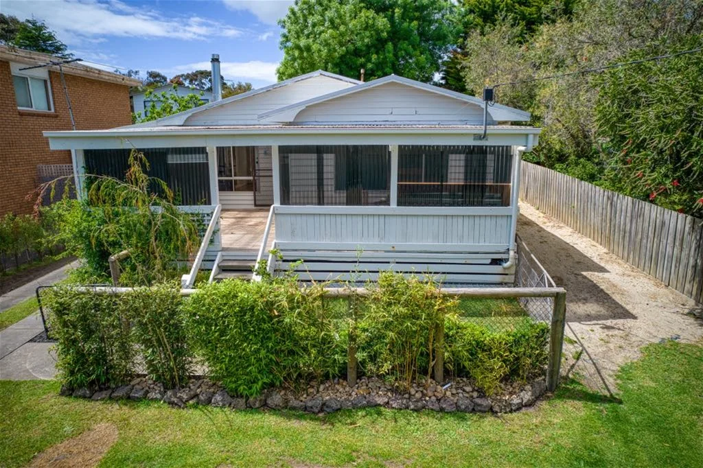 Additional image 17 of 39 Red rocks rd, Cowes VIC 3922