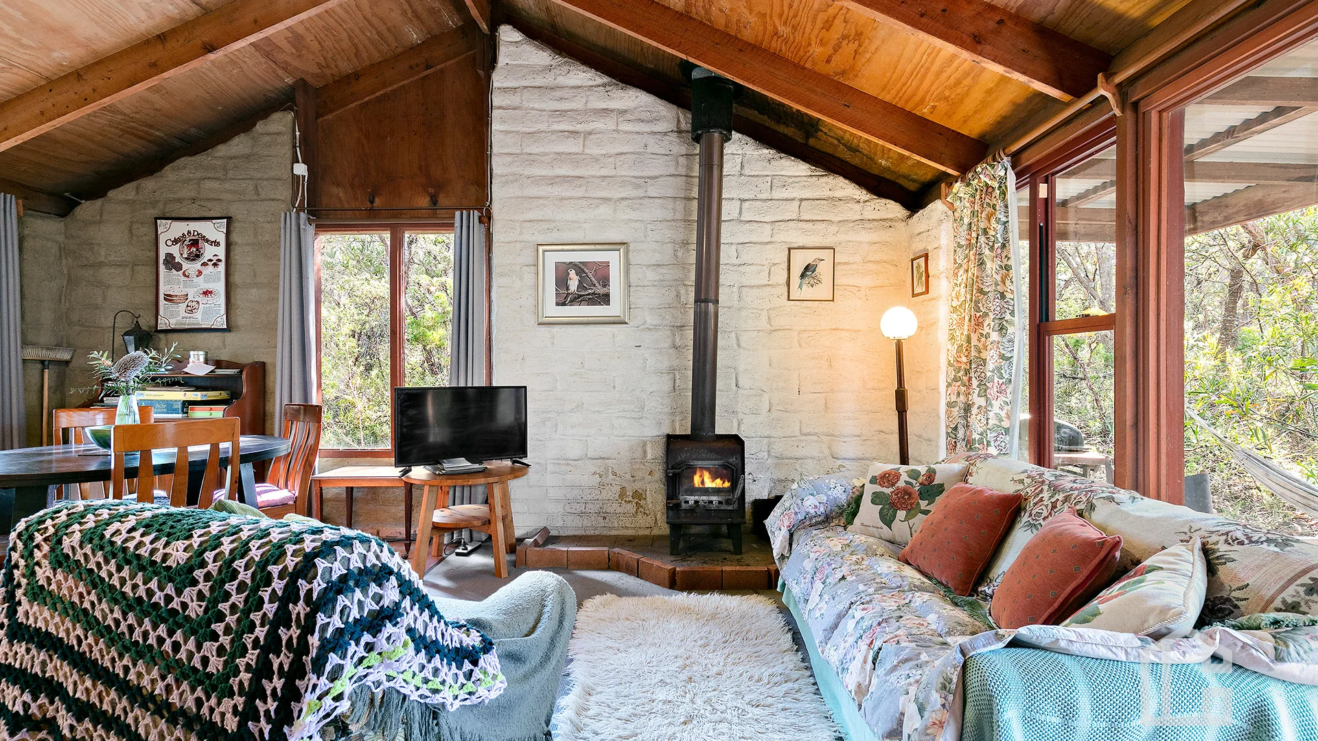 Additional image 13 of 62-64 Railway Parade, Wentworth Falls NSW 2782