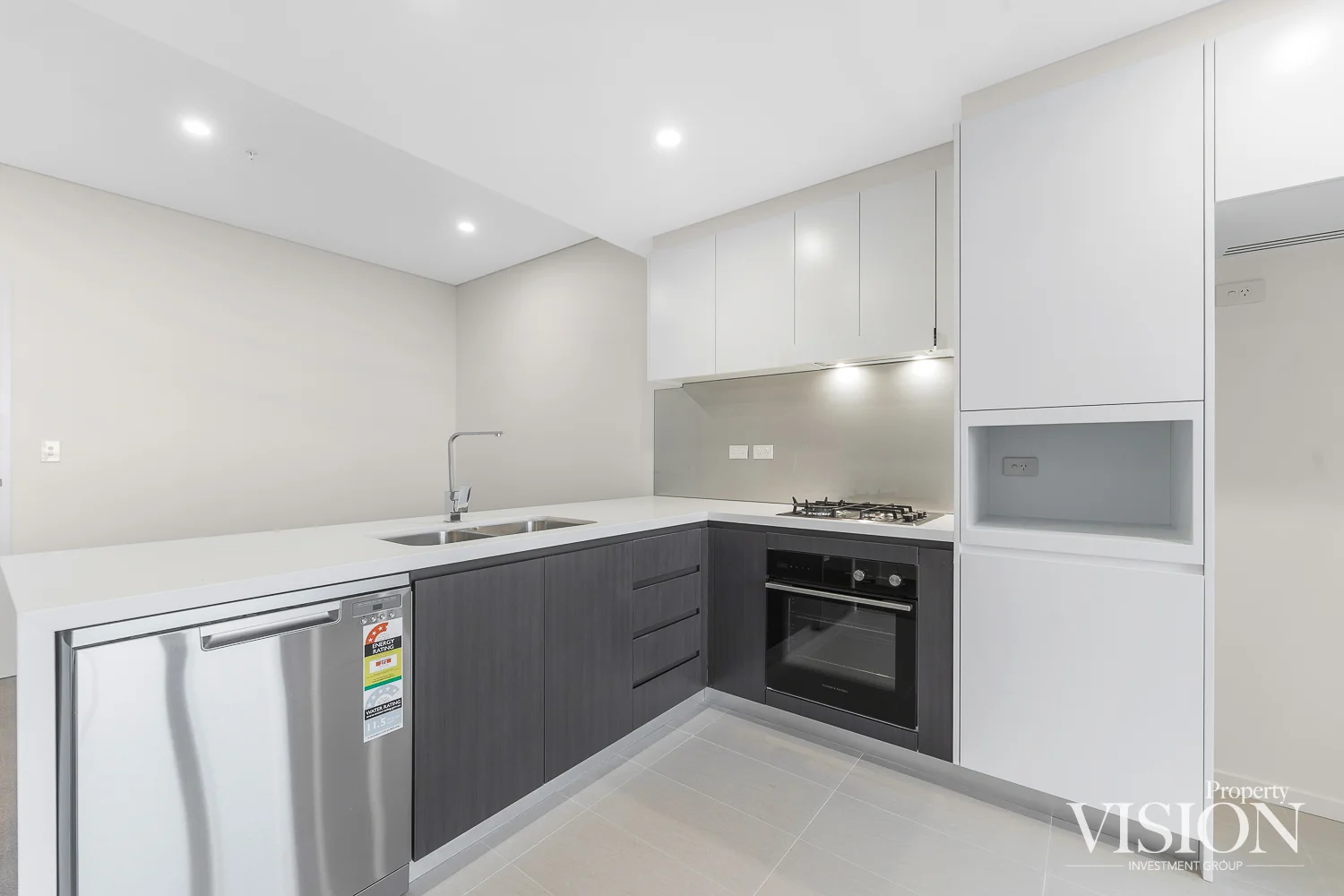 Additional image 4 of 805/5-7 Northumberland Road, Auburn NSW 2144