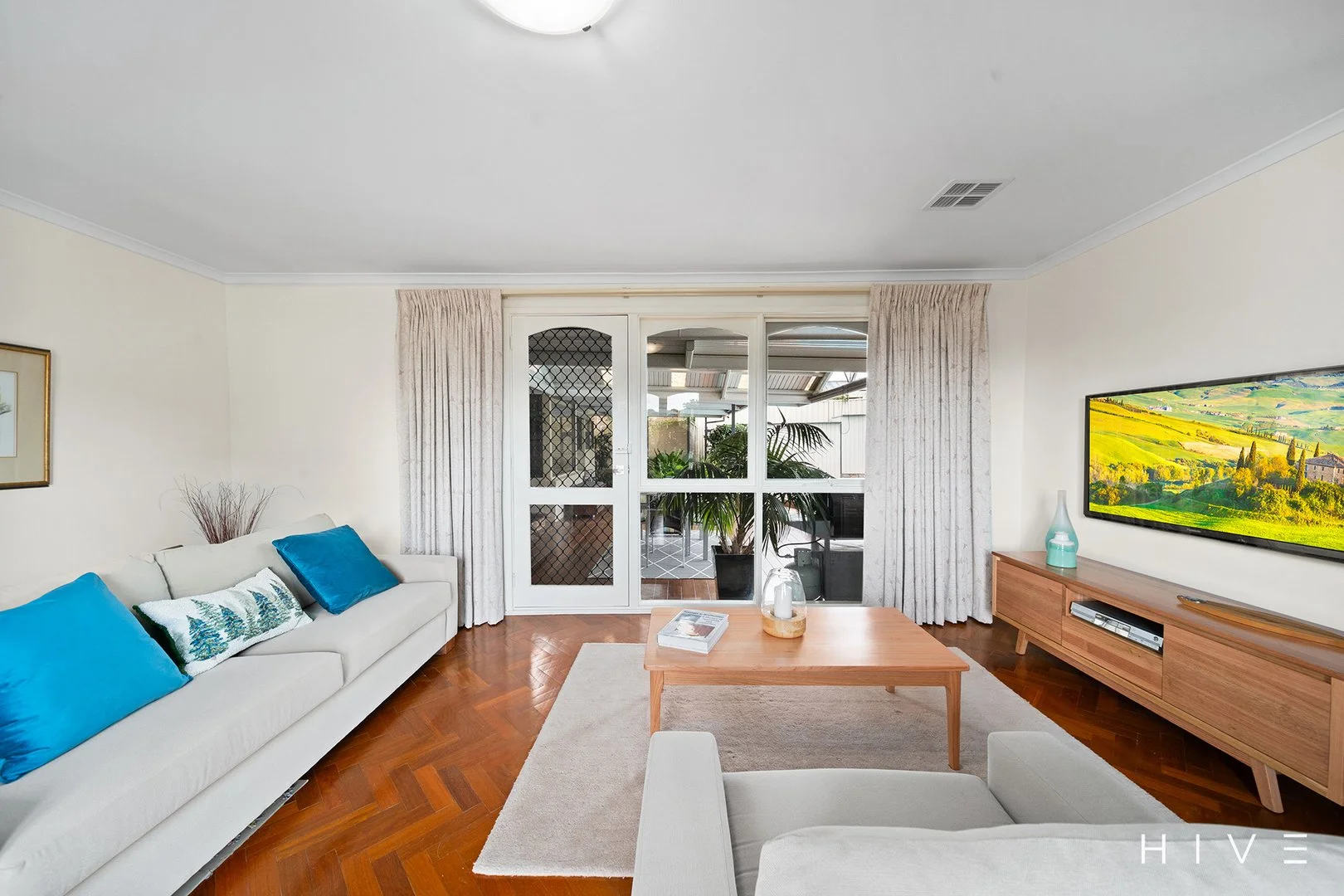 Additional image 5 of 1 Merfield Place, Giralang ACT 2617