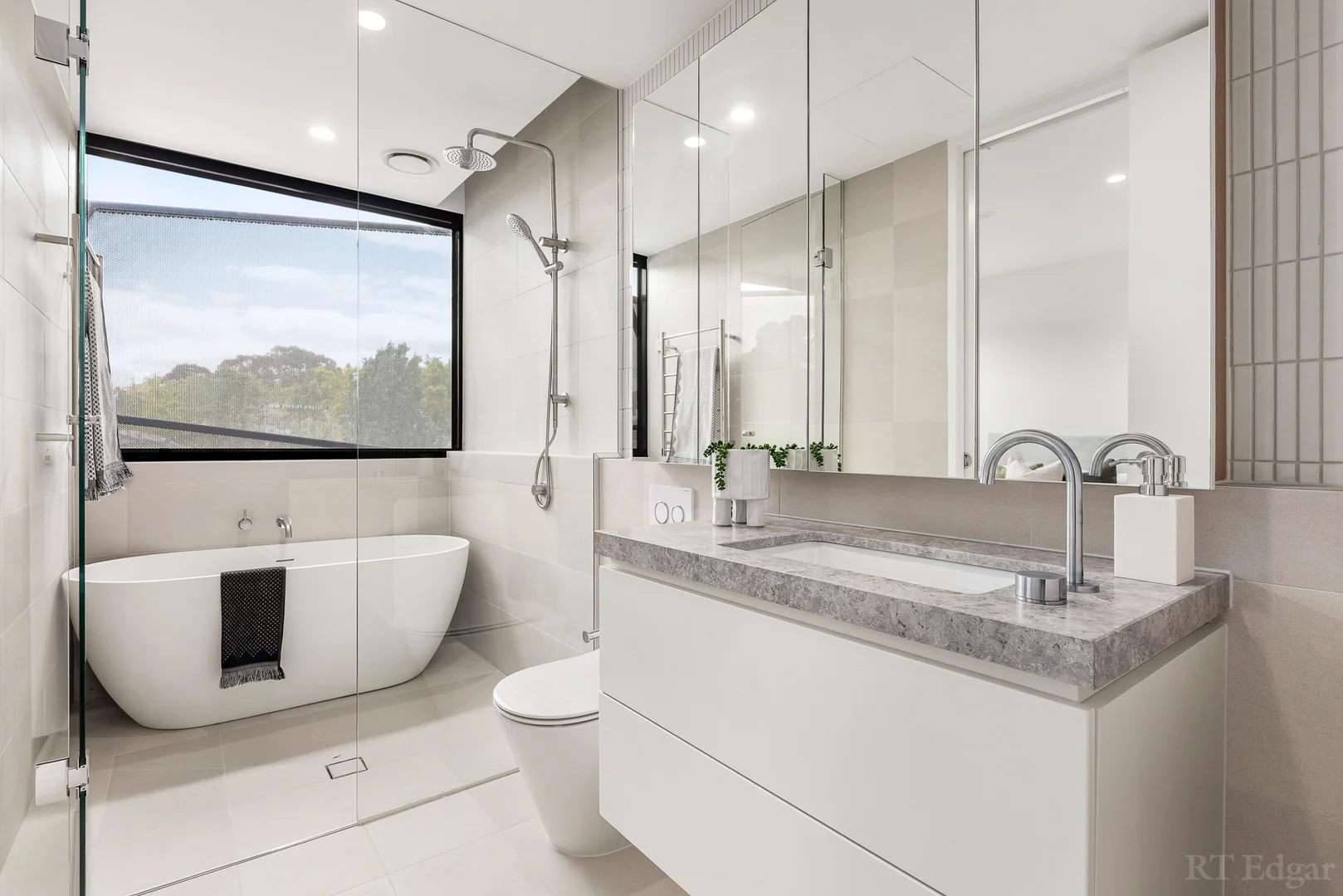 Additional image 8 of 5/7 Iramoo Street, Balwyn VIC 3103