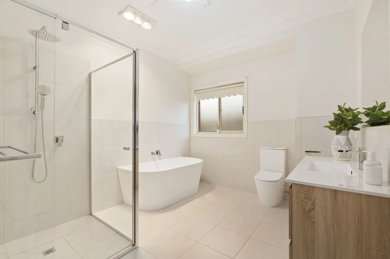 Additional image 5 of 32 Victoria Way, Caroline Springs VIC 3023