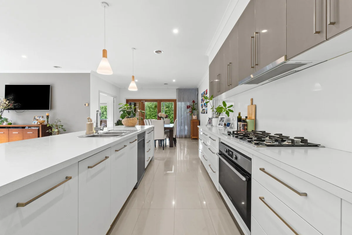 Additional image 10 of 4 Calvert Court, Maffra VIC 3860