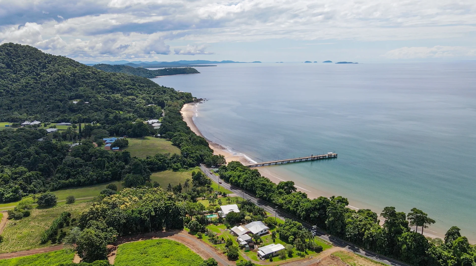 Additional image 7 of 105 Alexander Dr, Mission Beach QLD 4852