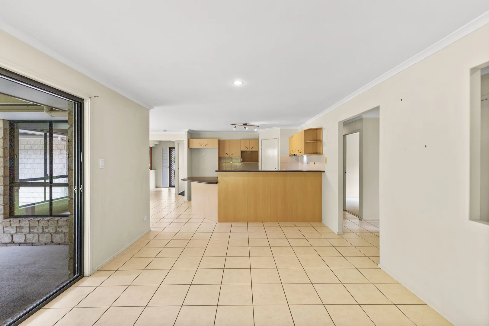 Additional image 7 of 15 Carriage Crescent, Beerburrum QLD 4517