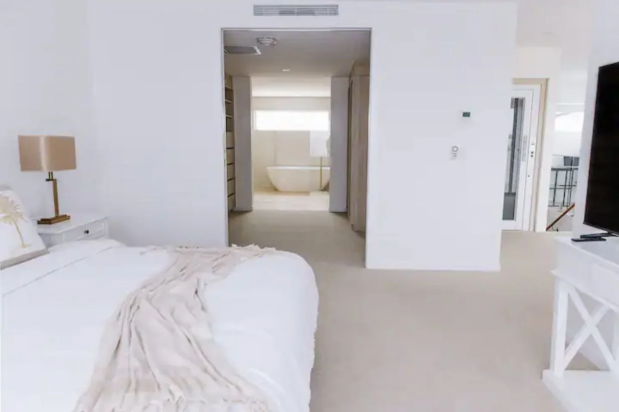 Additional image 11 of 25 Inga Avenue, Surfers Paradise QLD 4217