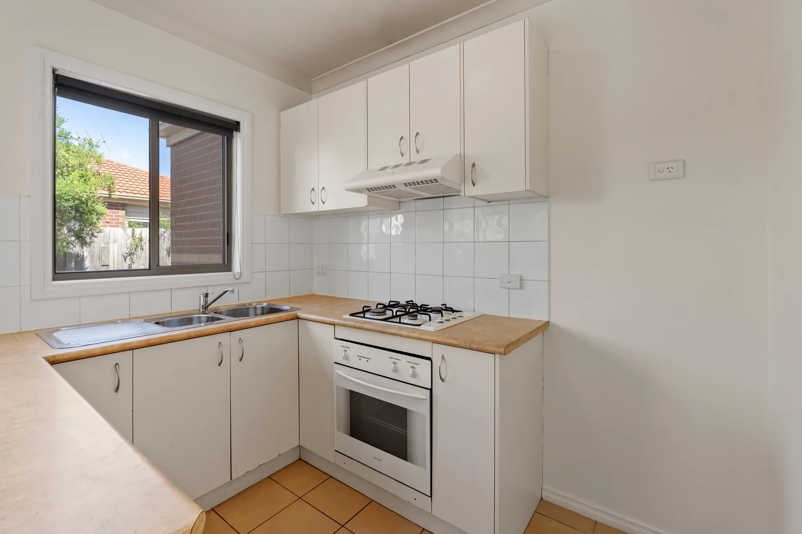 Additional image 4 of 22/12-32 Pecks Road, Sydenham VIC 3037