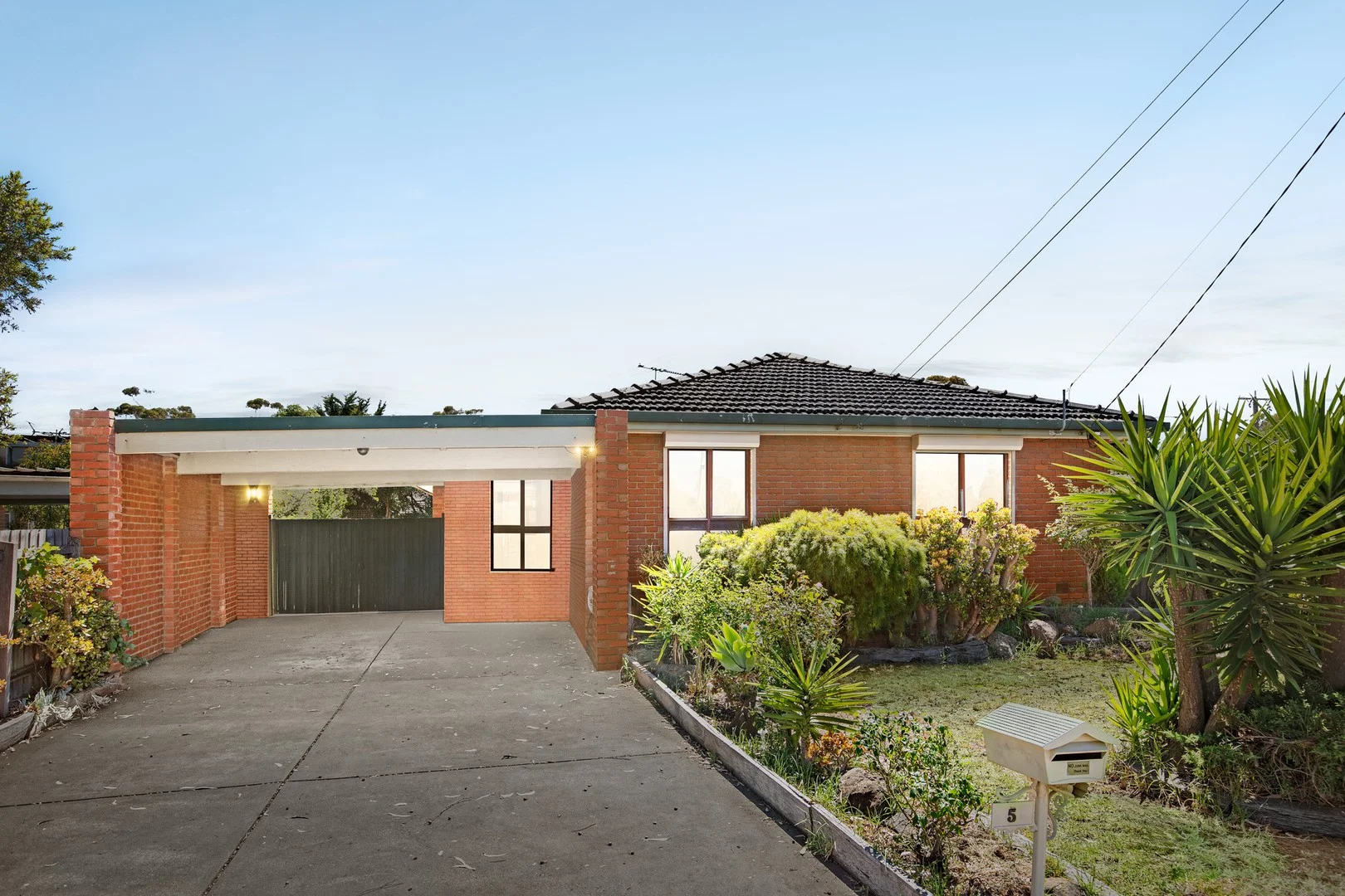 5 Winston Way, Wyndham Vale VIC 3024