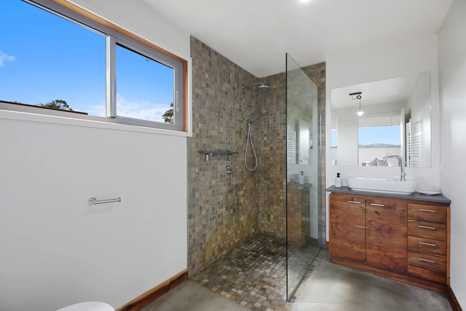 Additional image 11 of 700 Main Neerim Road, Drouin West VIC 3818