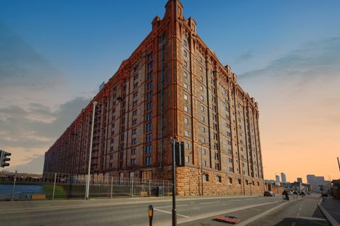 Regent Road, Liverpool, Merseyside L3