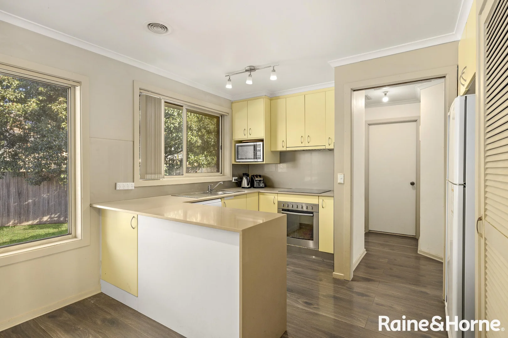 Additional image 5 of 1/15 Mallee Crescent, Queanbeyan NSW 2620