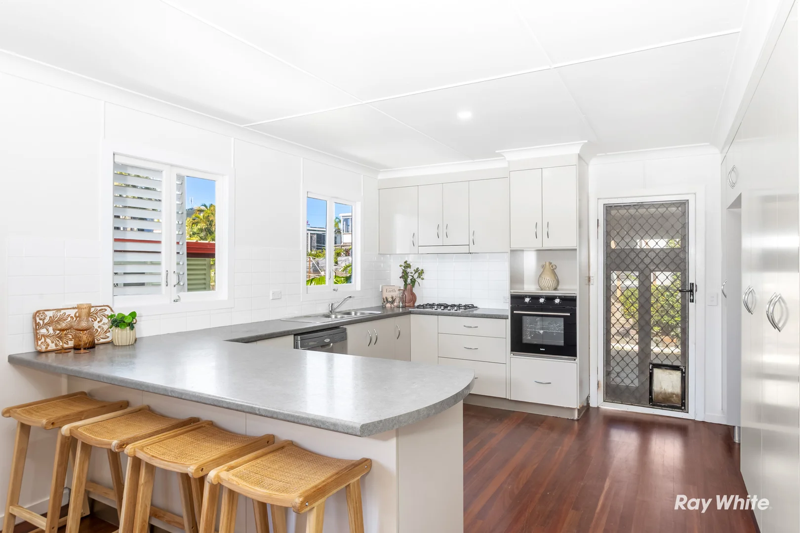 Additional image 7 of 20 Ocean Parade, Cooee Bay QLD 4703