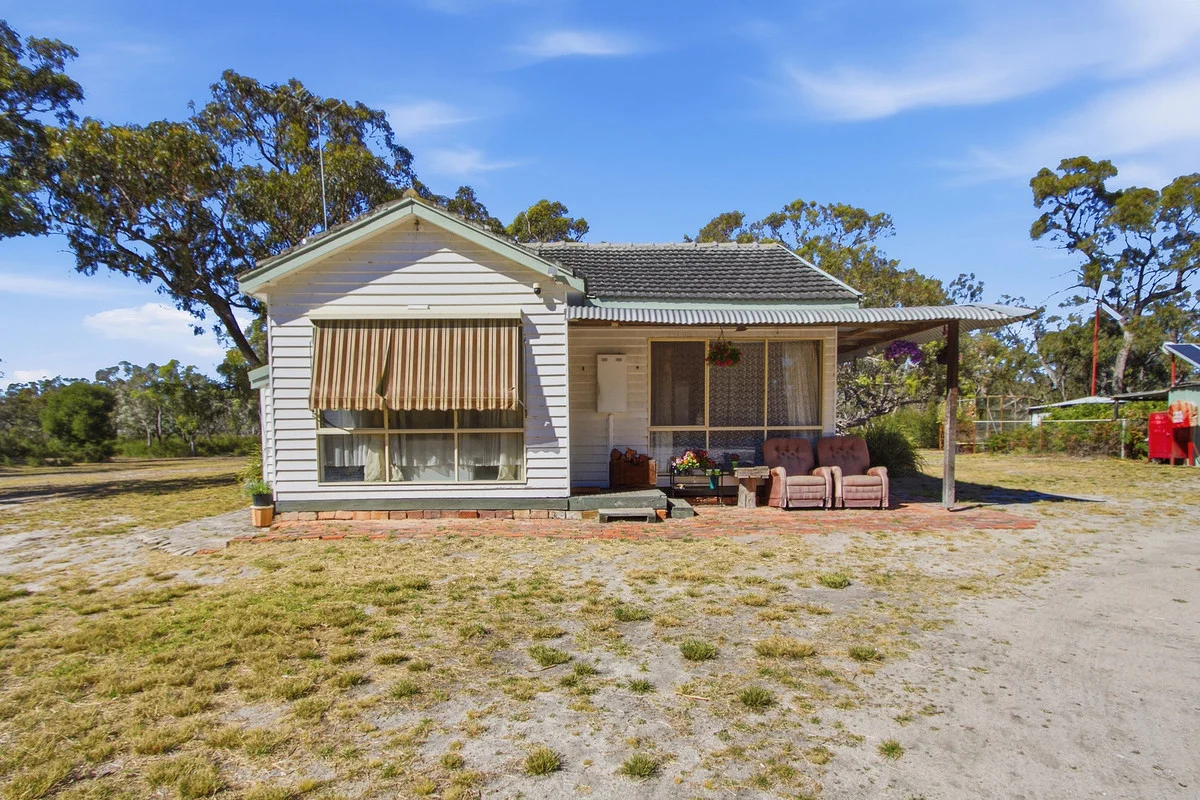 Additional image 2 of 16 Centella Lane, Longford VIC 3851