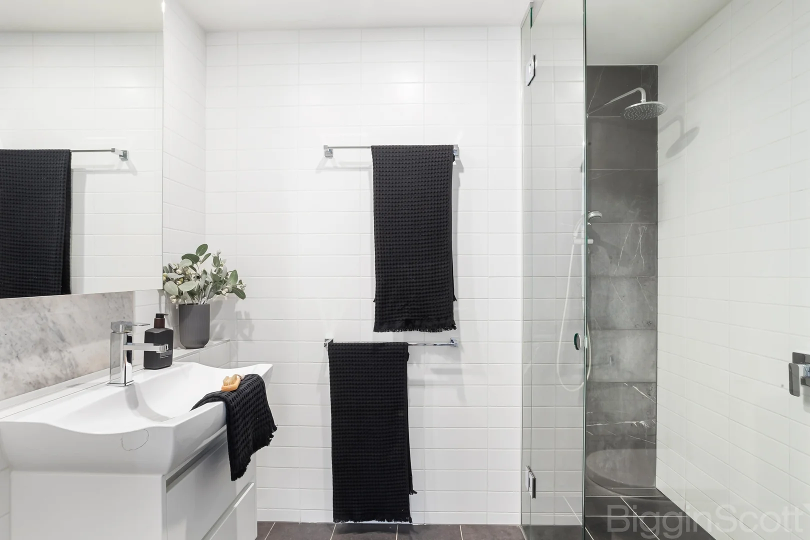 Additional image 8 of 102/687 Toorak Road, Kooyong VIC 3144