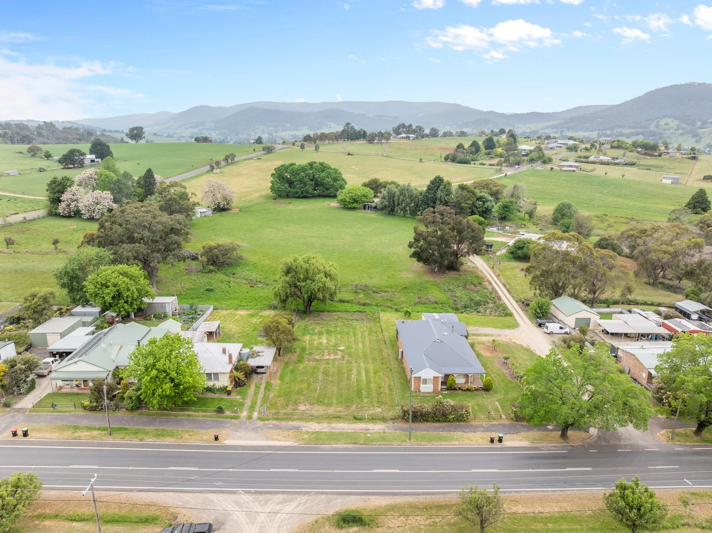 Additional image 2 of 136 Albury Street, Tumbarumba NSW 2653