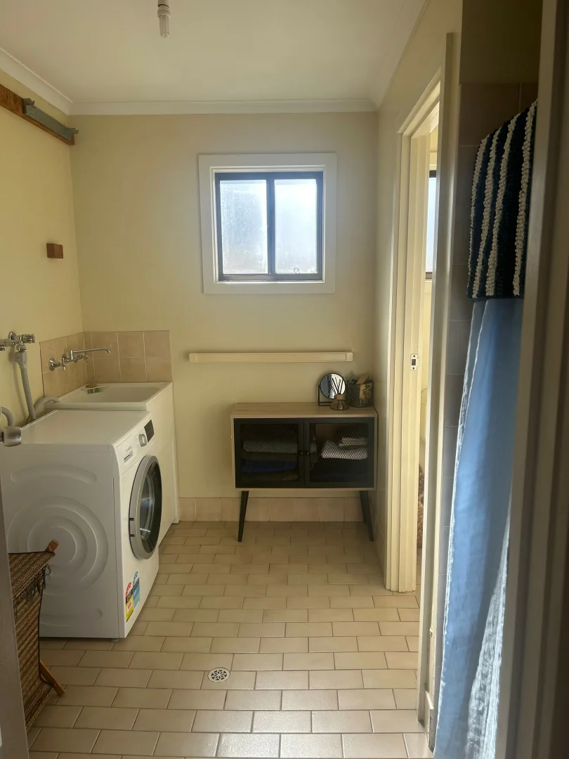 Additional image 6 of Unit 1/2/3/34 Axehead Rd, Roxby Downs SA 5725