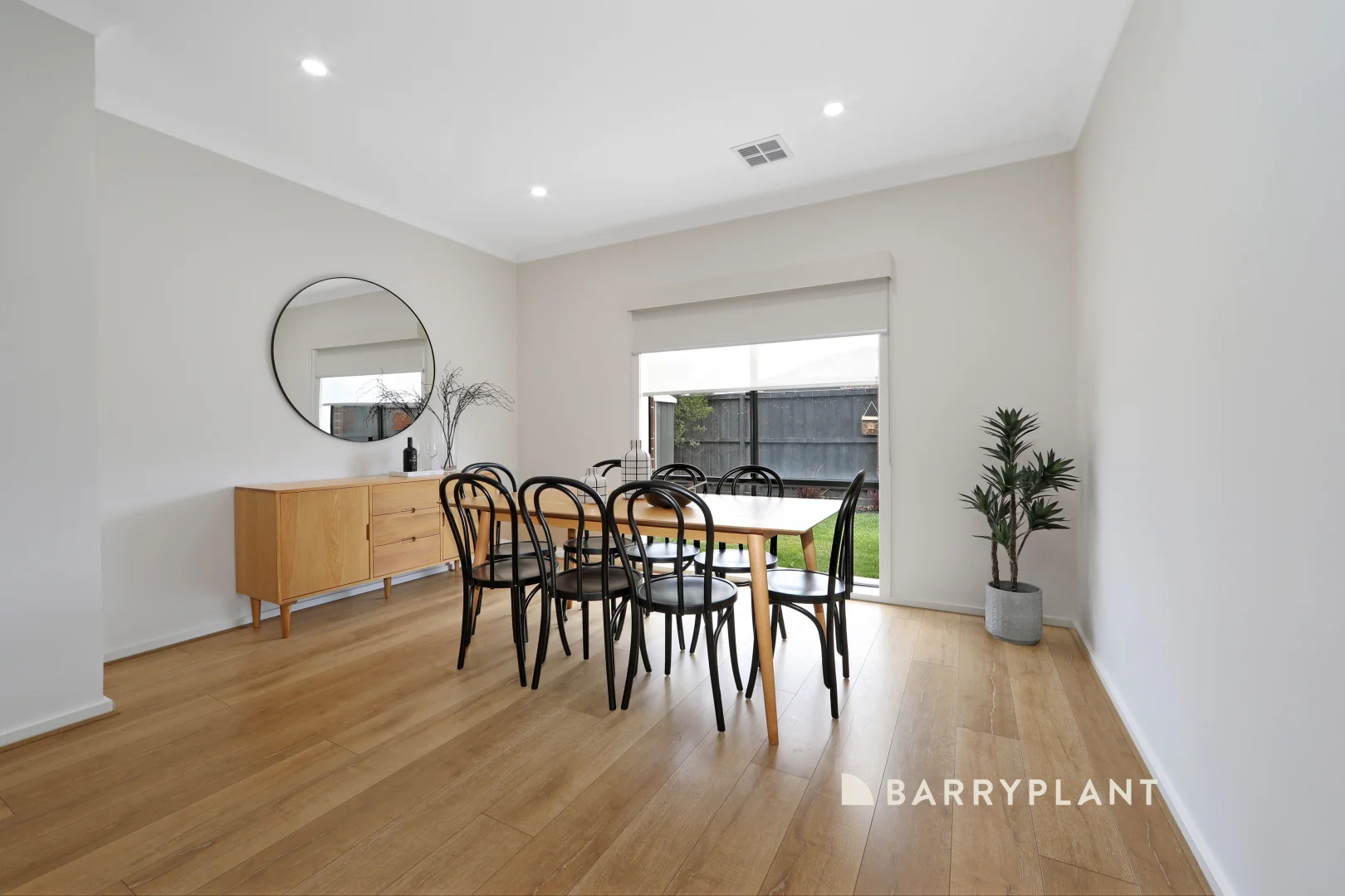 Additional image 5 of 4 Woolly Parade, Clyde North VIC 3978