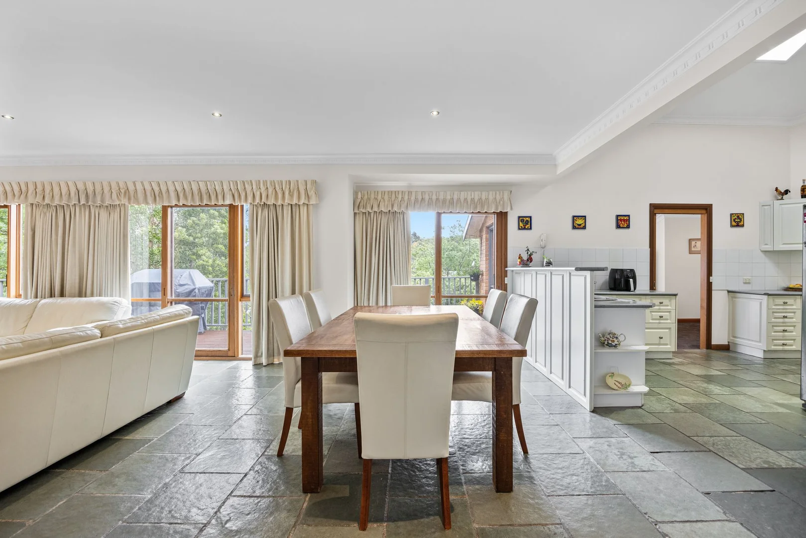 Additional image 4 of 6 Stuart Street, Greensborough VIC 3088