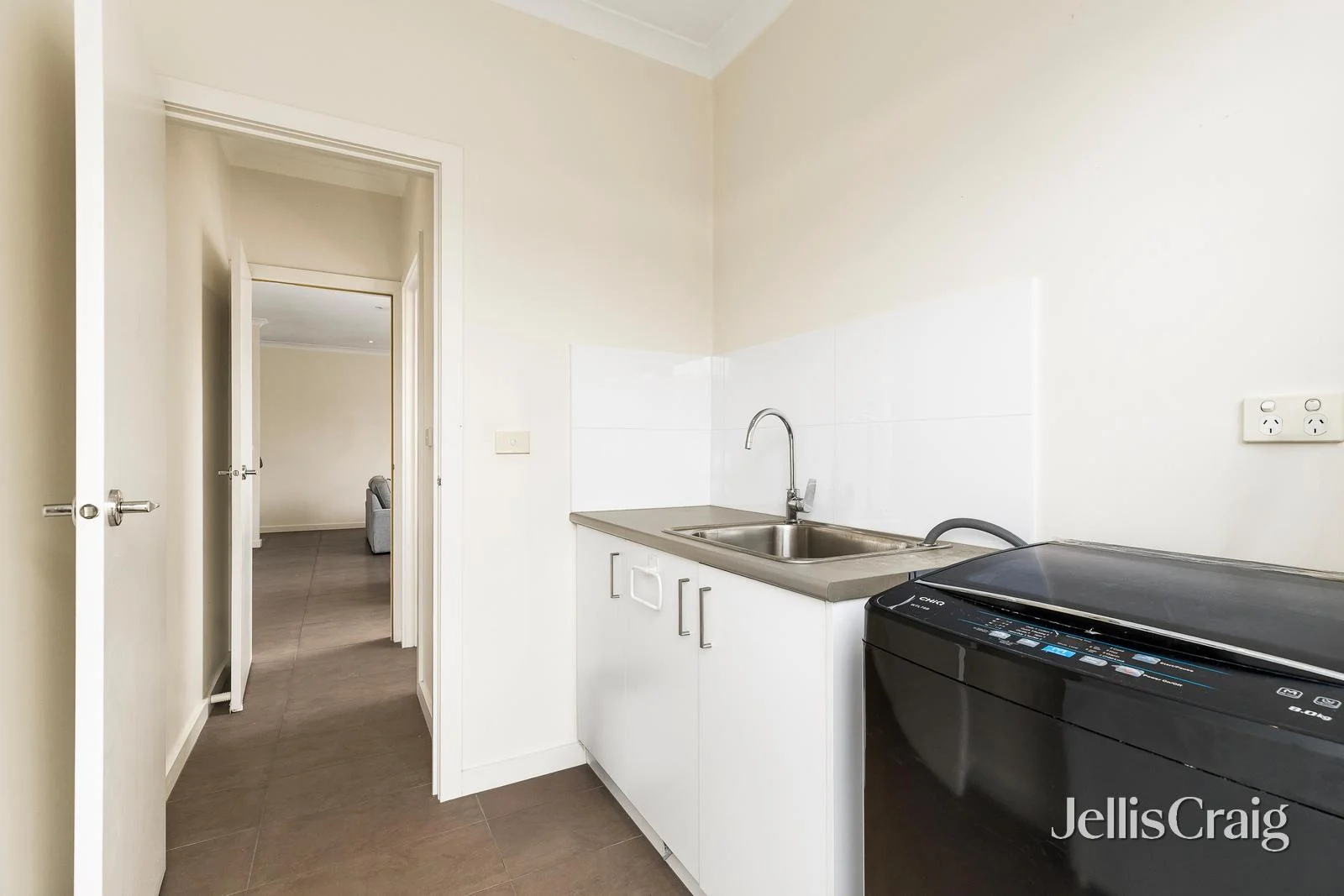 Additional image 8 of 2/18 Cherry Avenue, Altona North VIC 3025