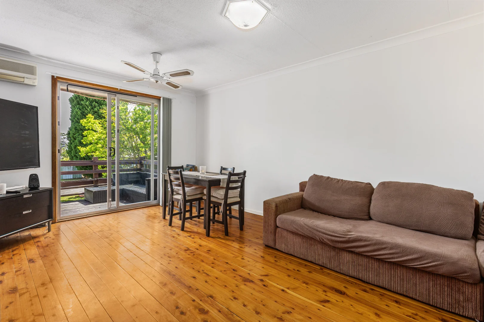 Additional image 3 of 6 Jenolan Close, Hornsby Heights NSW 2077