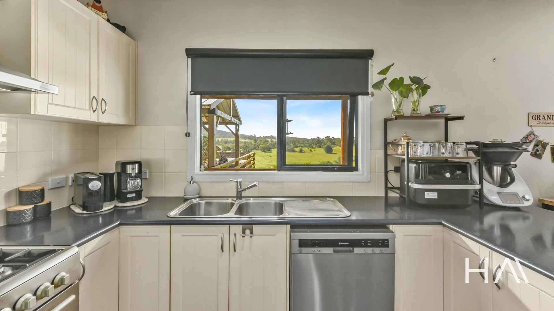 Additional image 10 of 107 Johnstons Road, Hillwood TAS 7252