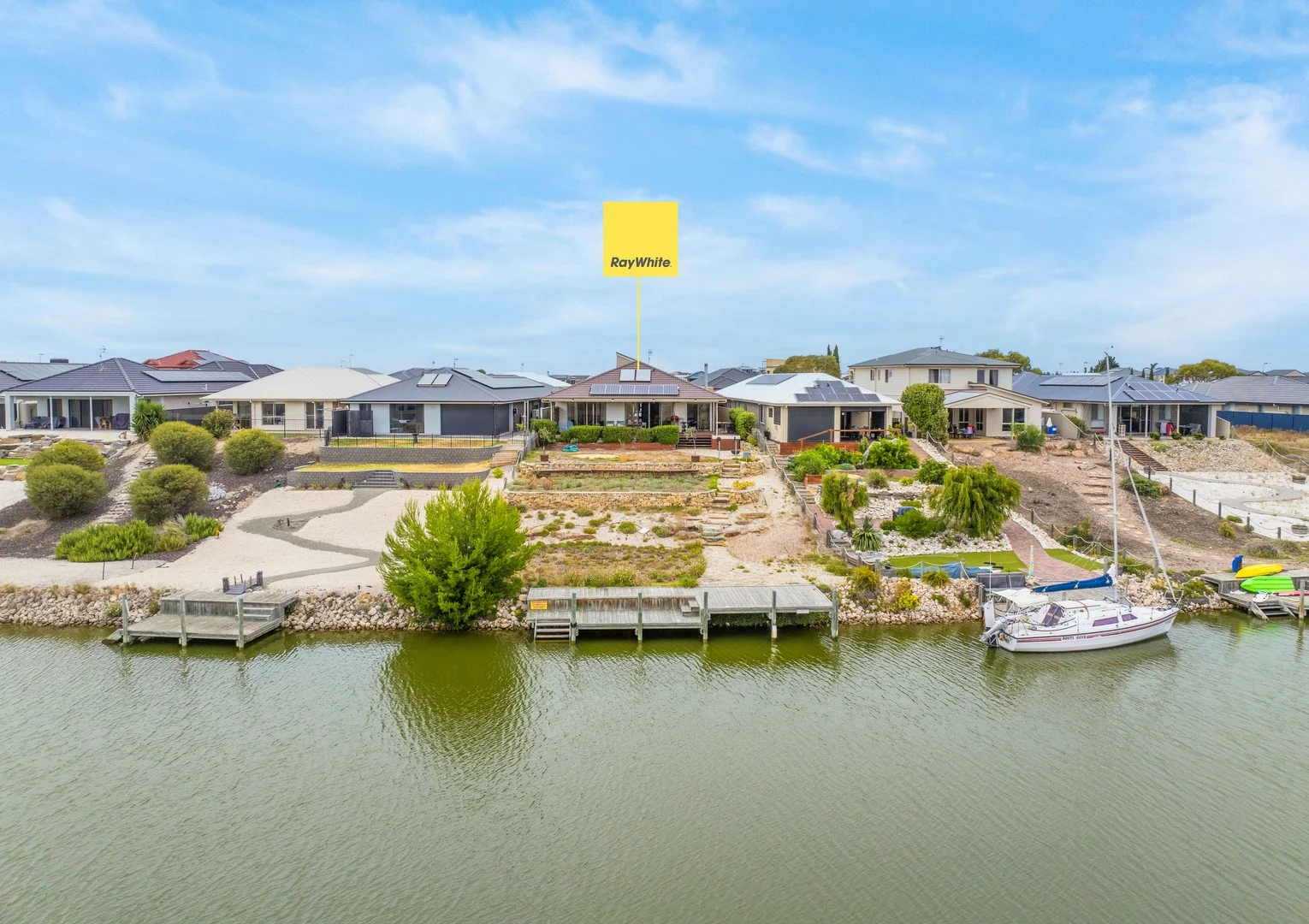 54 Blanche Parade, Hindmarsh Island SA 5214