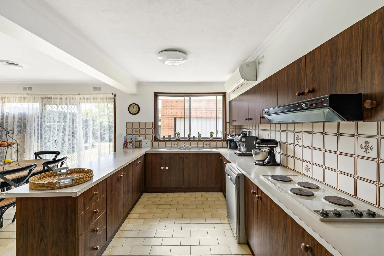 Additional image 4 of 76 The Crossway, Keilor East VIC 3033