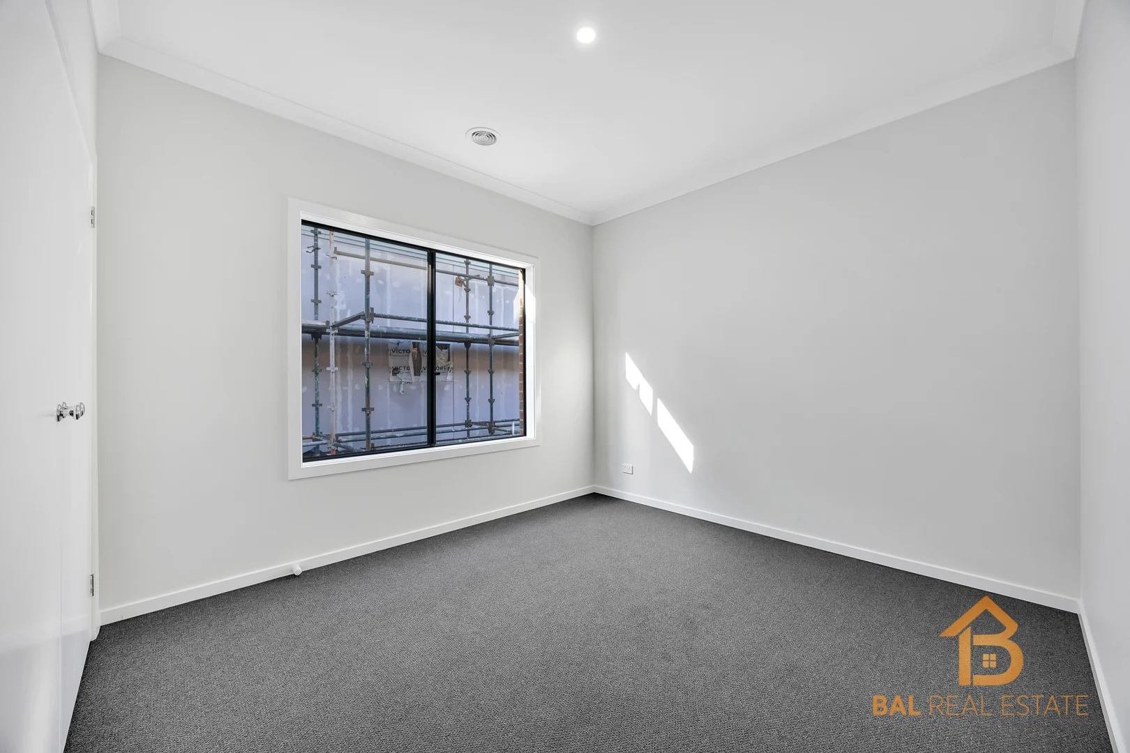 Additional image 12 of 8 Cinnamon Circuit, Fraser Rise VIC 3336