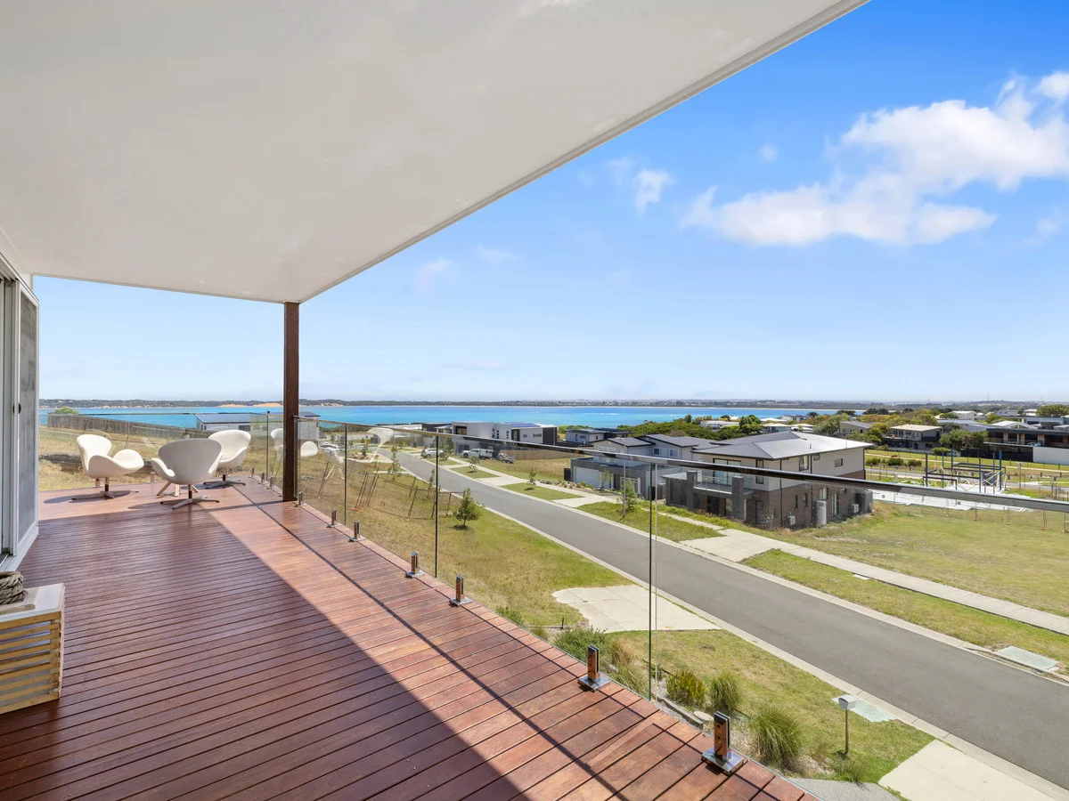 1 Viking Avenue, San Remo VIC 3925