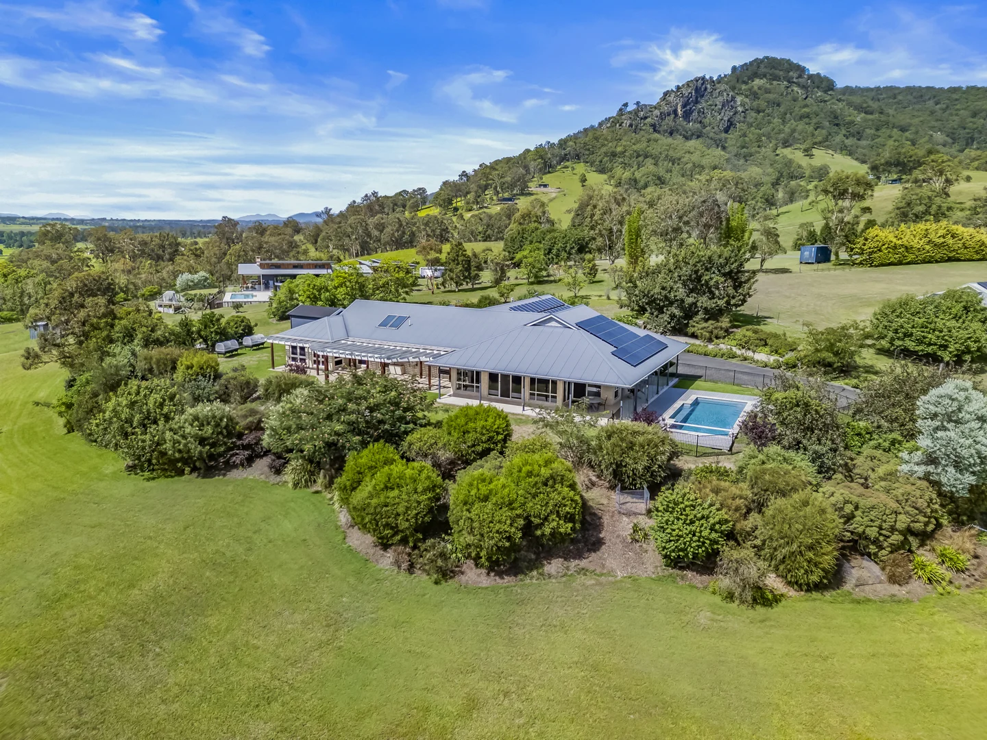 Additional image 3 of 19 Neotsfield Avenue, Gloucester NSW 2422